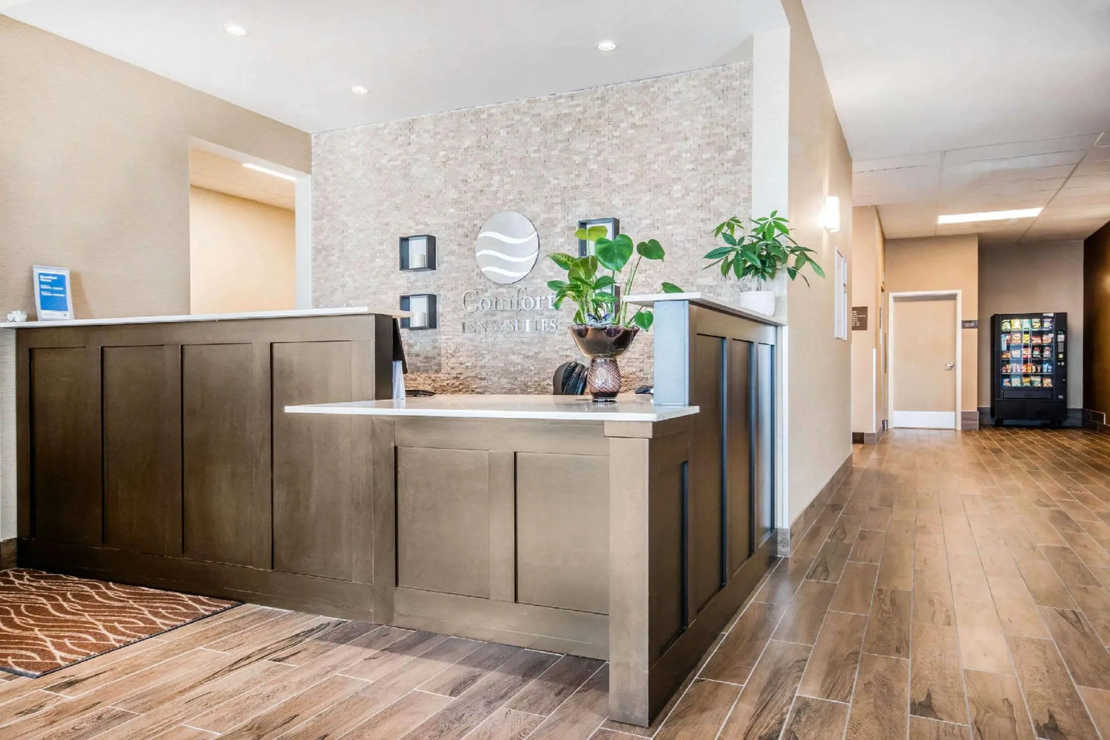 Comfort Inn & Suites