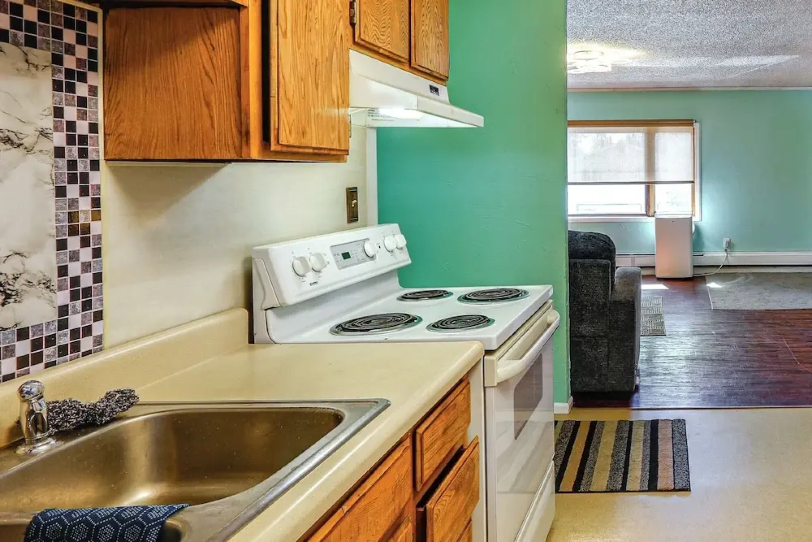 Steps to Chena River - Condo Near Hiking & Tours!