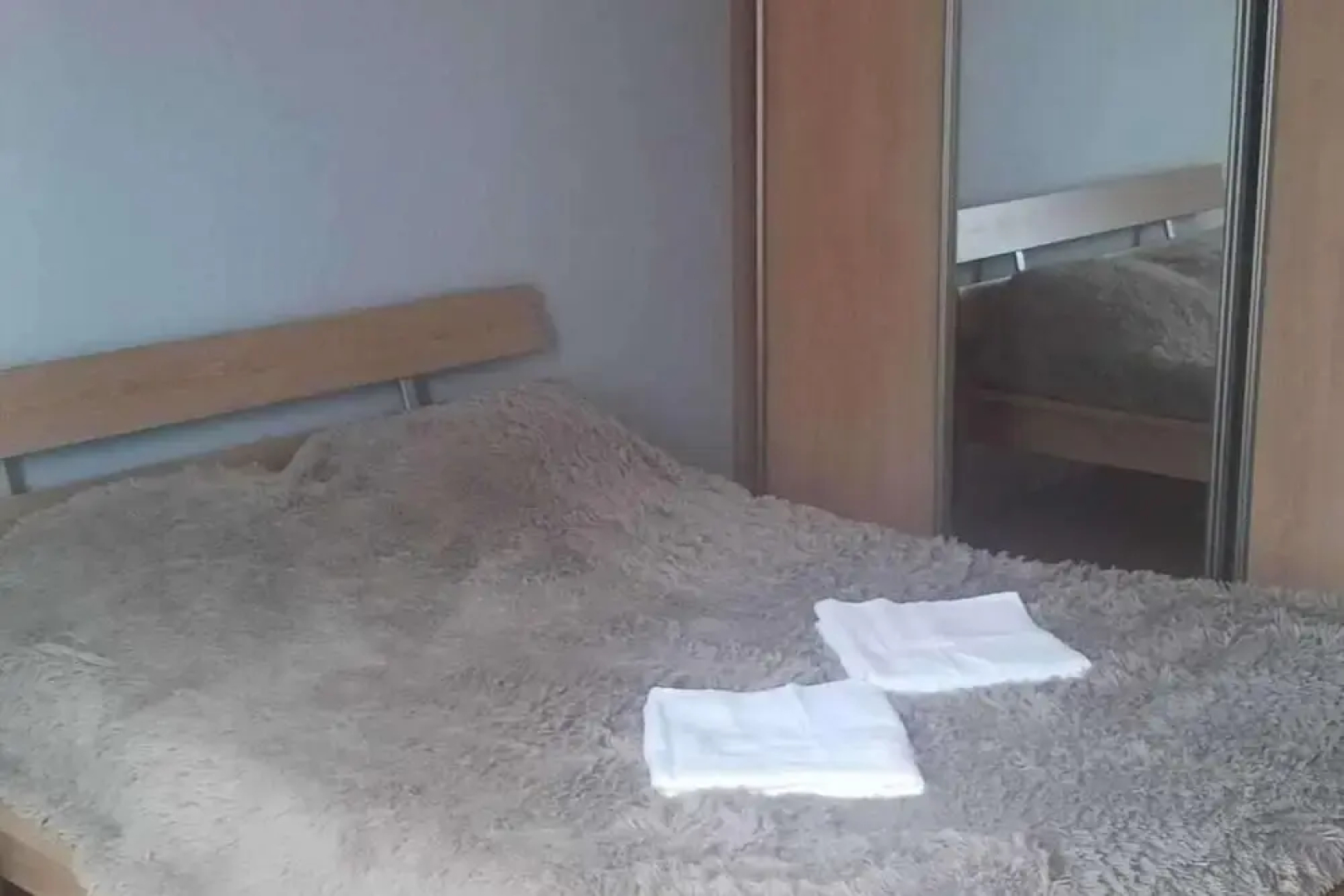 Rumia - Apartment - Sleeps 8 - Parking - Seaside