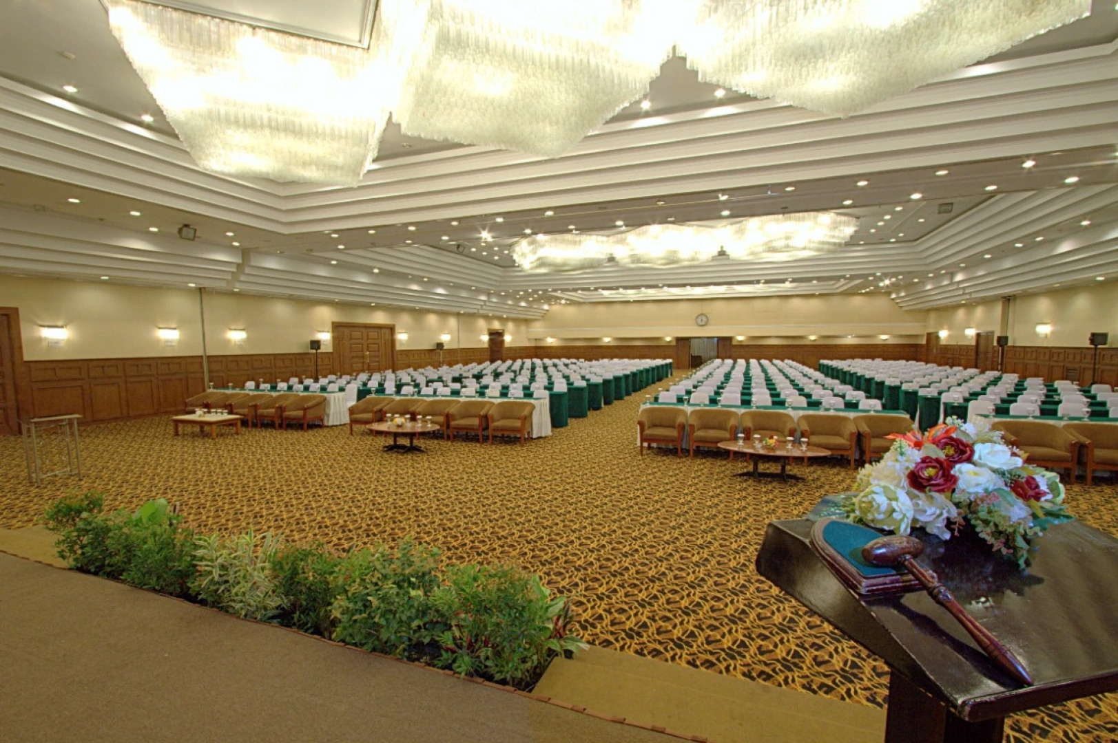 Horison Ultima Bandung