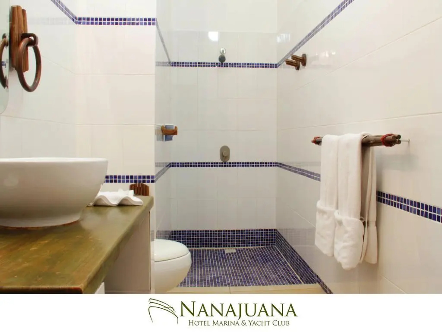 Nana Juana Hotel & Marina