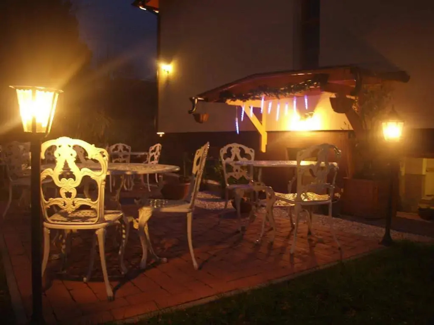 Hét Pecsét Fogadó Étterem