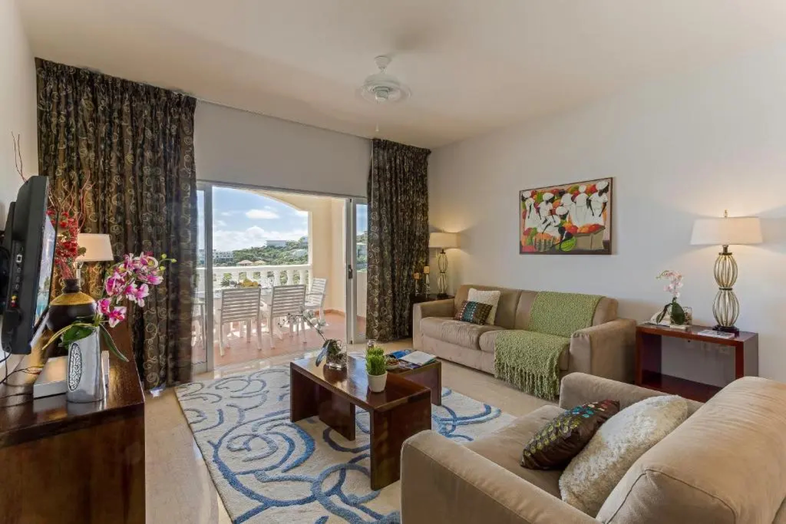 Princess Heights Luxury Boutique Condo Hotel