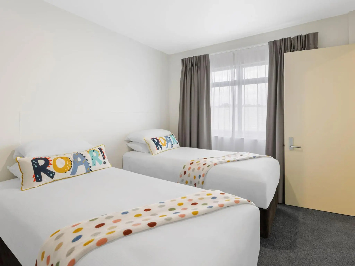 JetPark Hotel Hamilton Airport