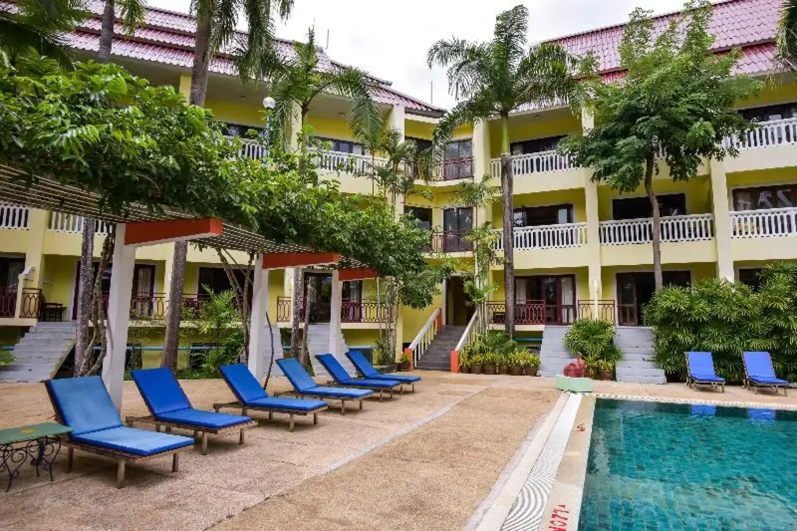Capital O 406 Krabi Success Beach Resort