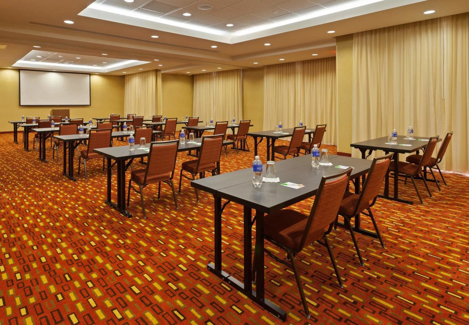 Courtyard San Angelo