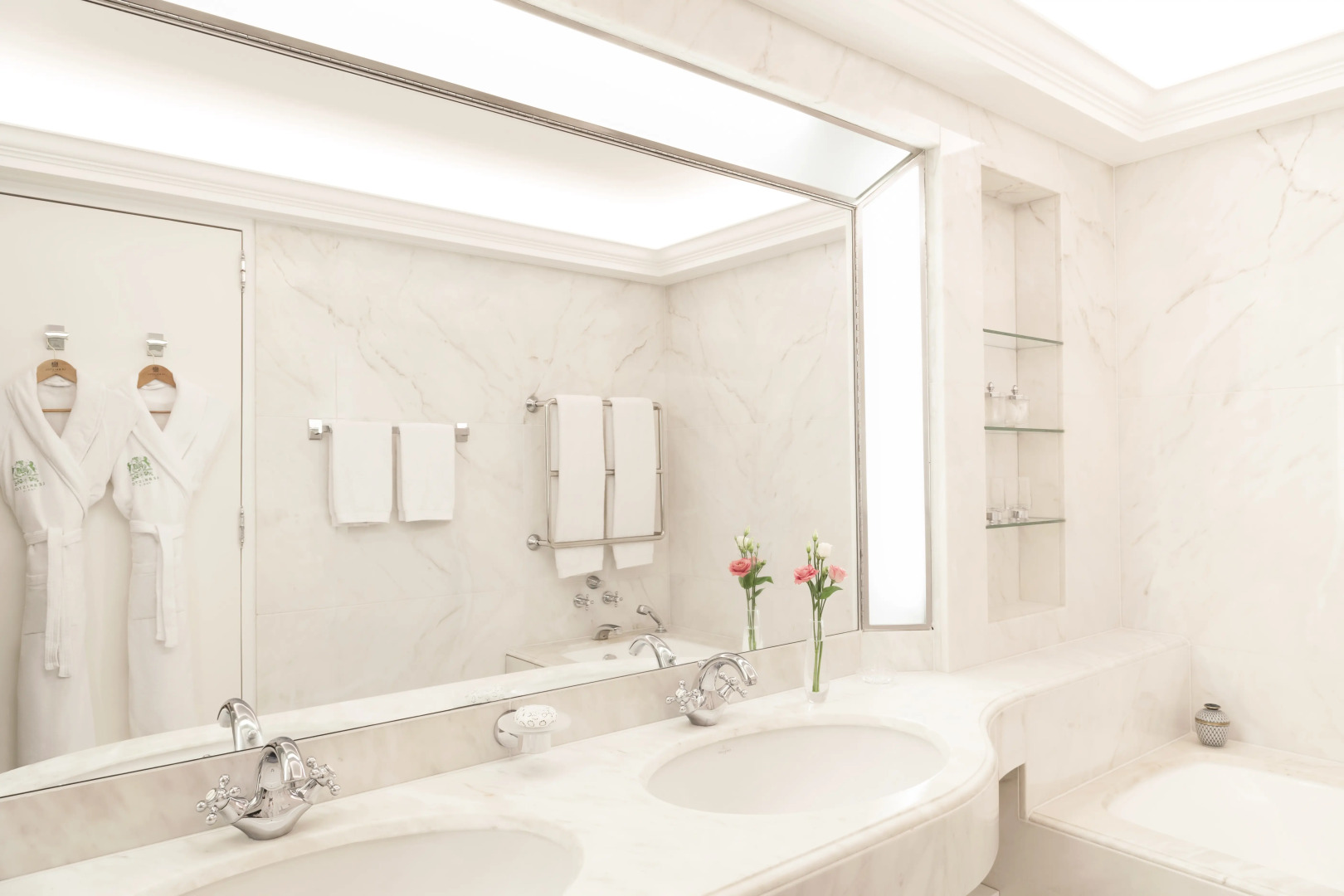 Отель Le Bristol Paris