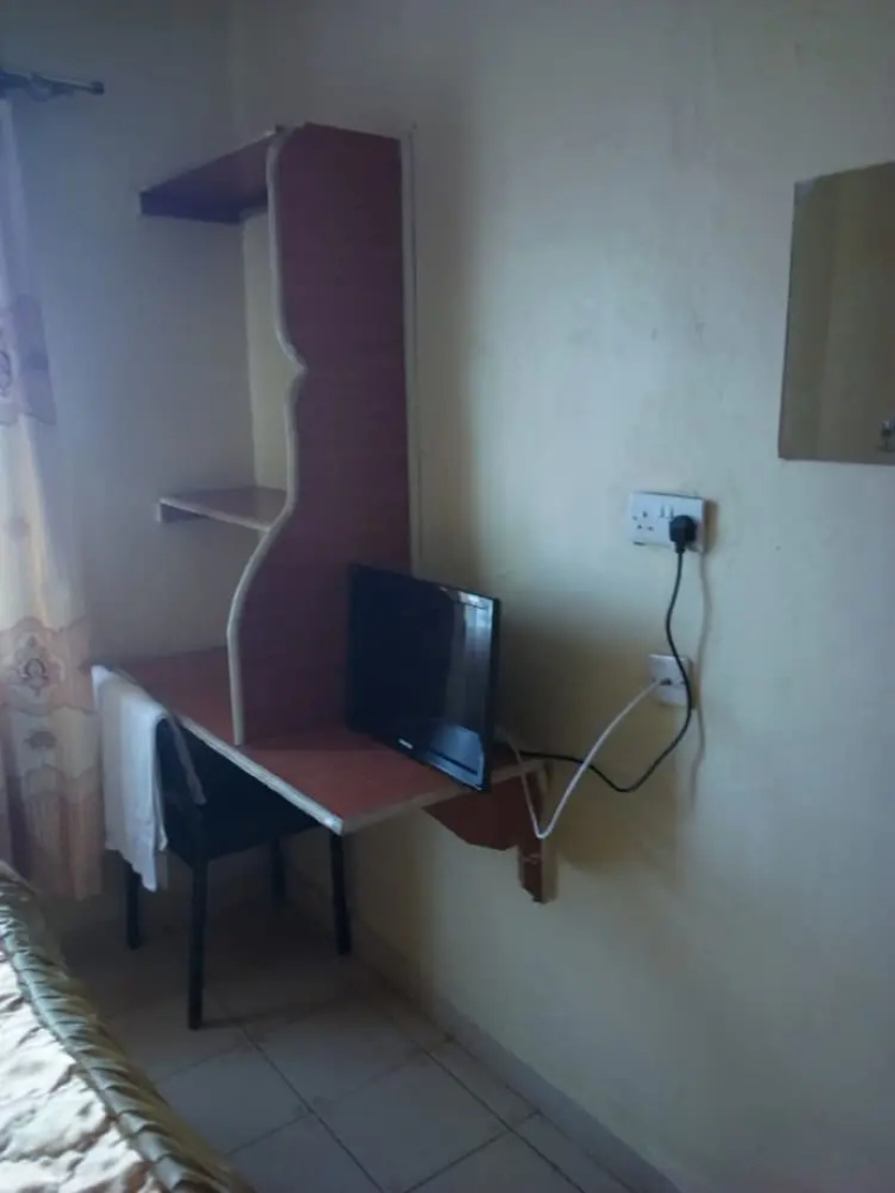 Silver Spoon Motel
