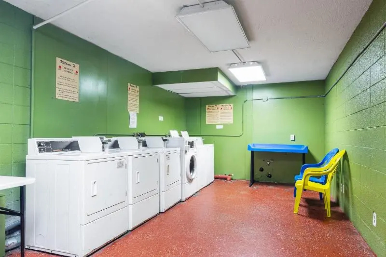 Hometowne Studios By Red Roof Vero Beach - I-95