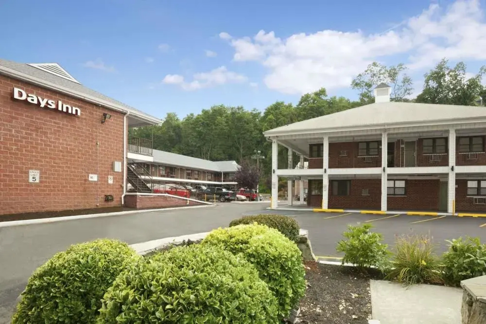 Saw Mill River Motel