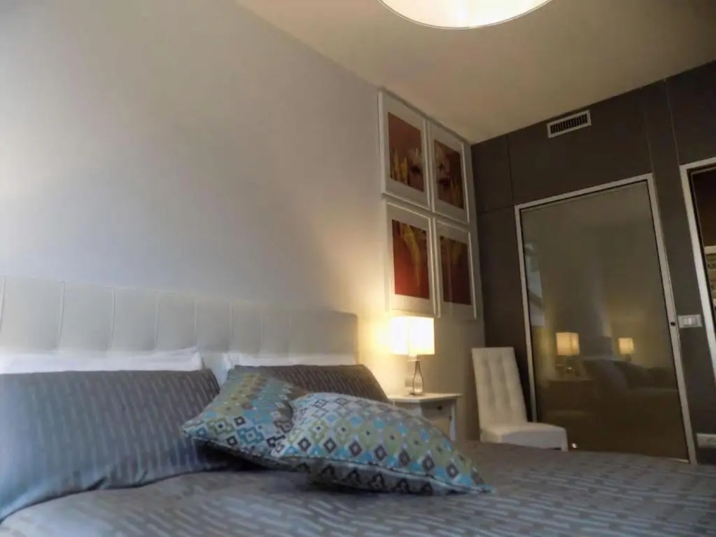 Hs4U The Chic Luxury apartment