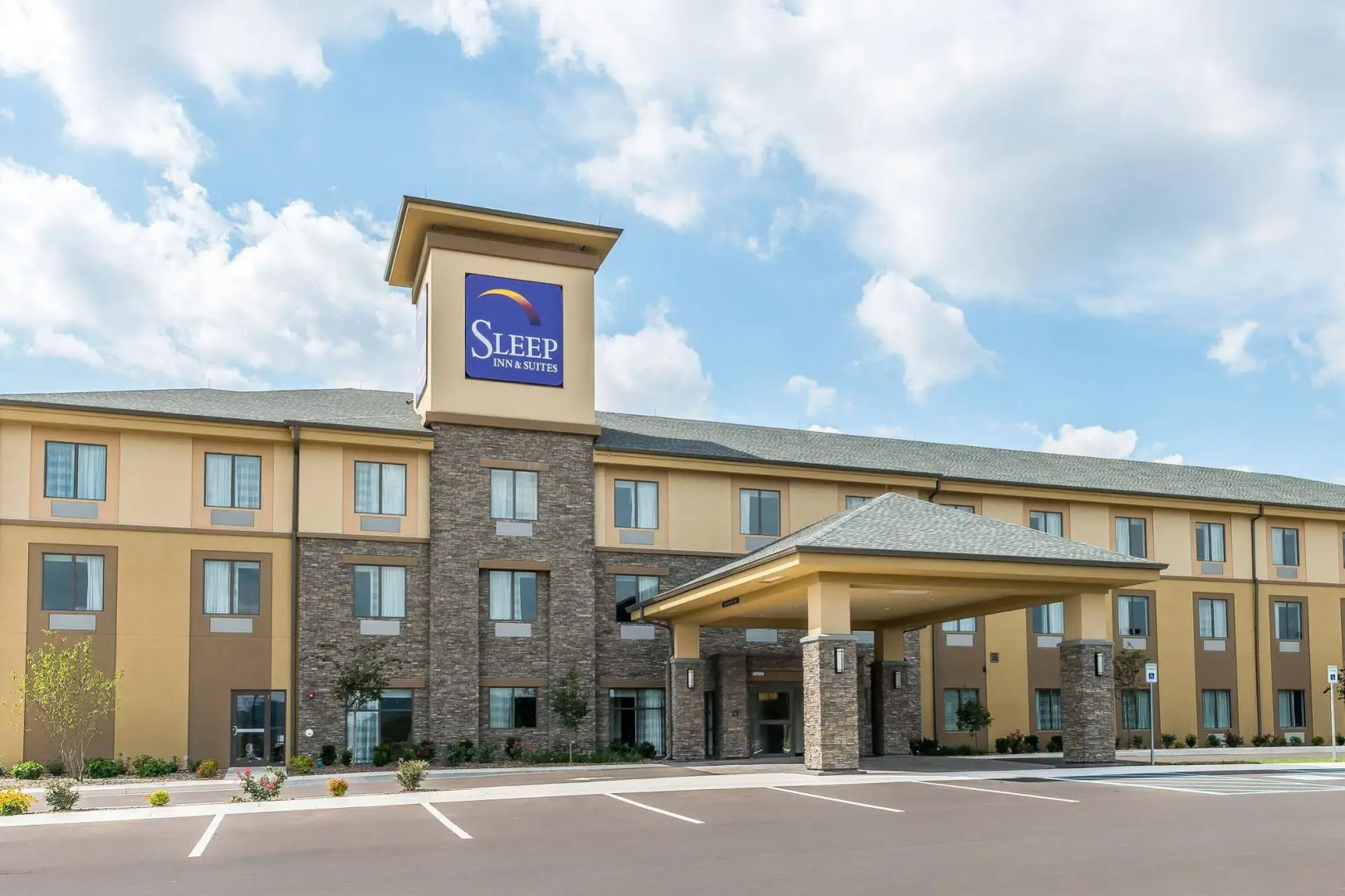Sleep Inn & Suites Cumberland - LaVale