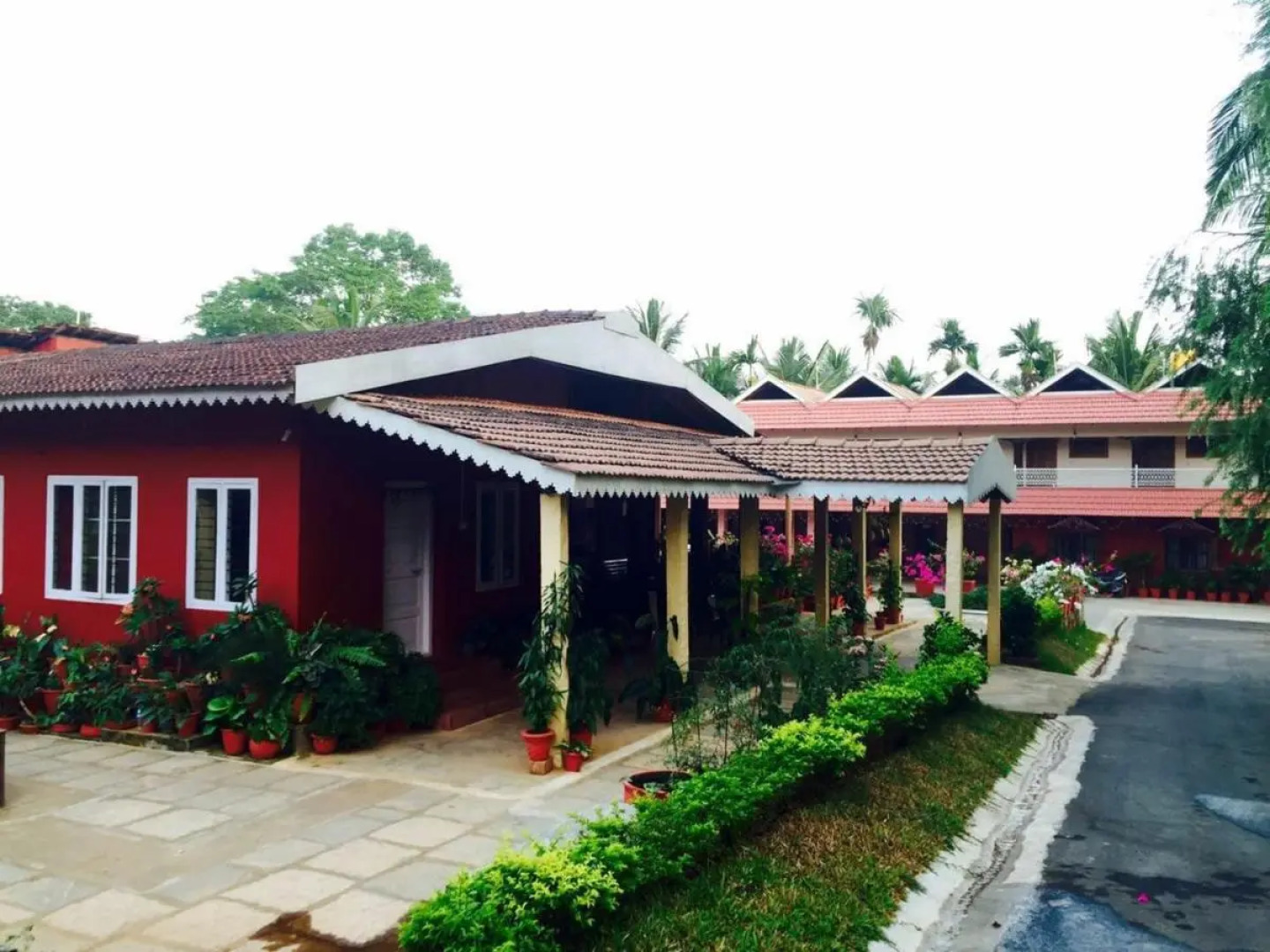 Devangi Athithya Holiday Home by StayApart