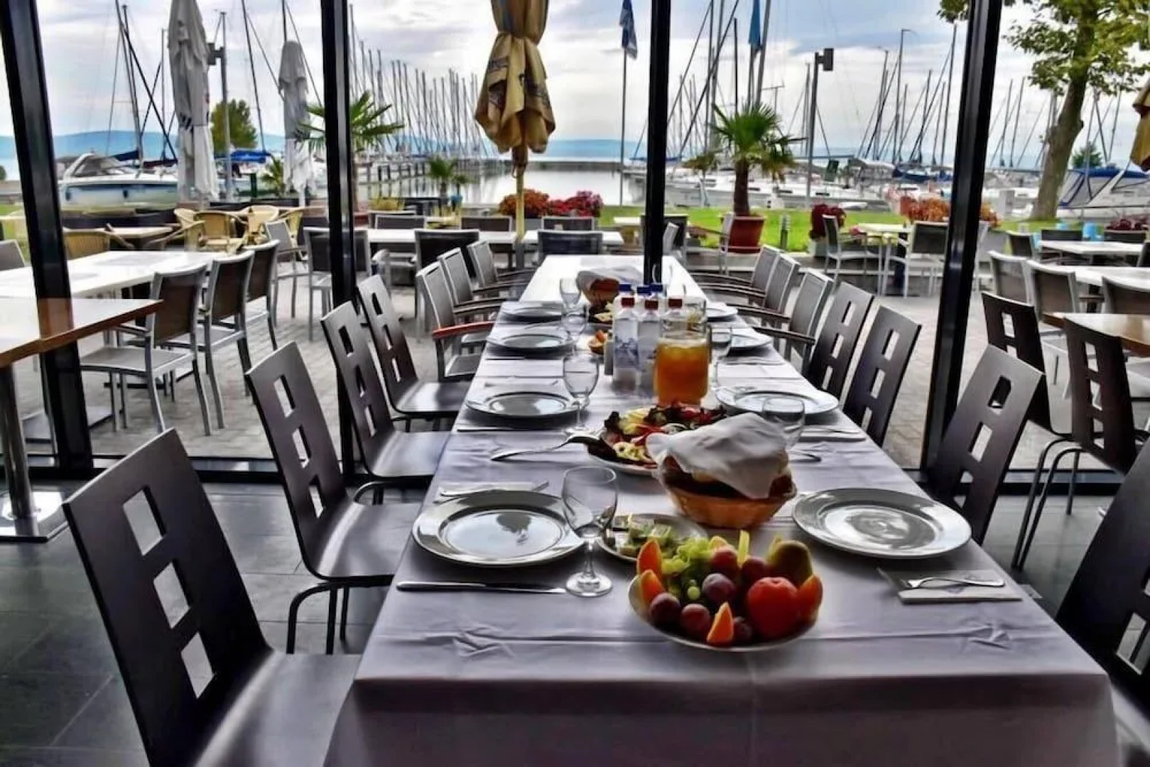 BL YachtClub & Apartments