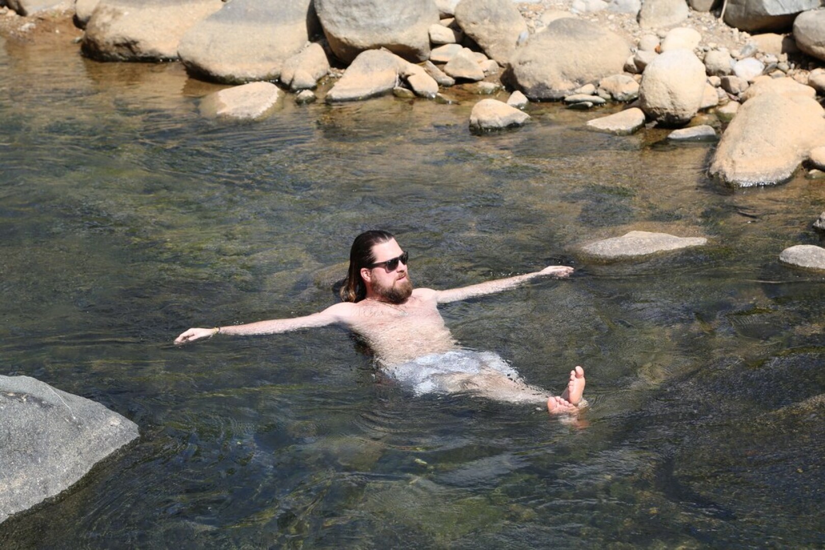 Manoas Luxury Camping and Villa Rentals