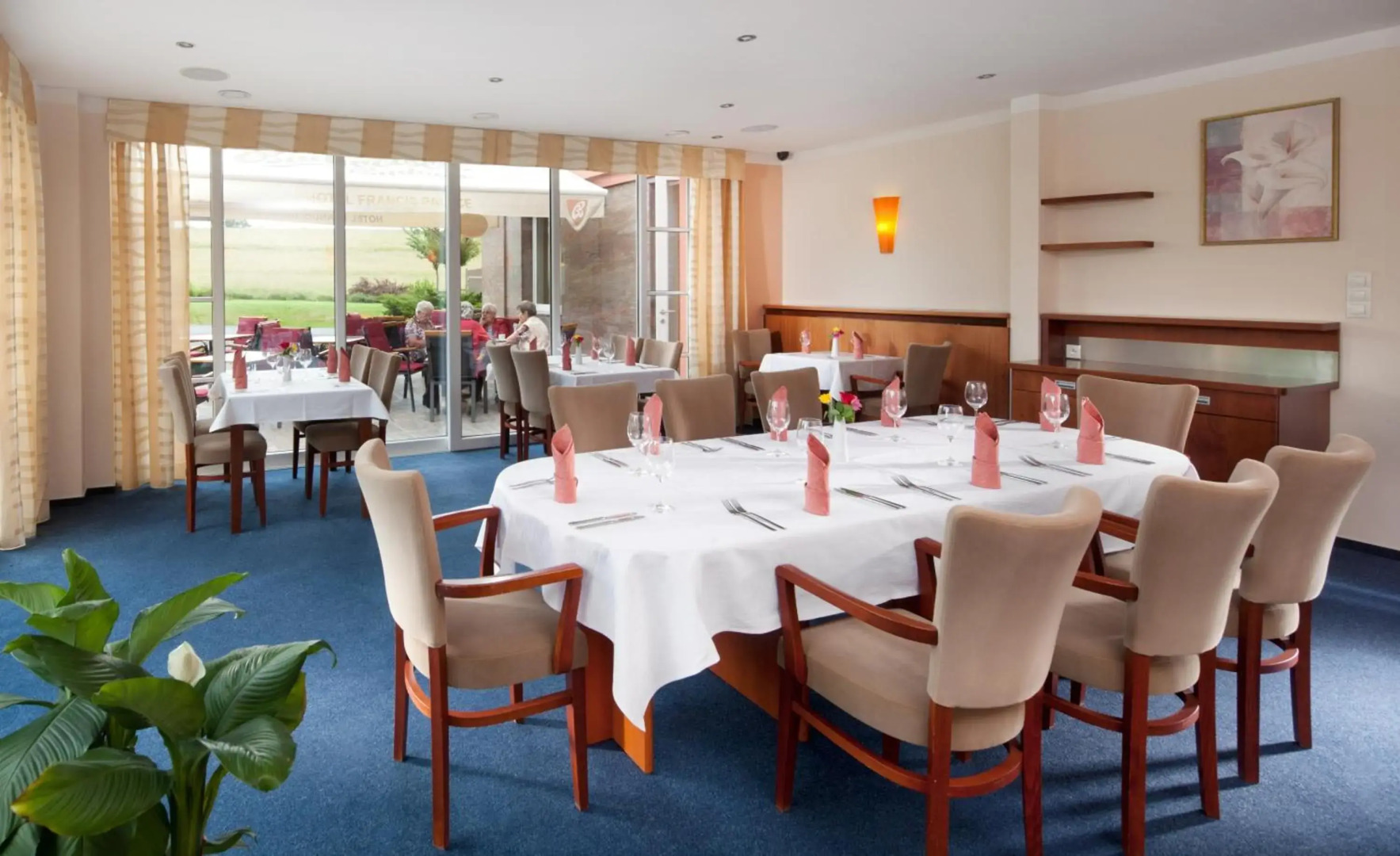 Francis Palace Hotel