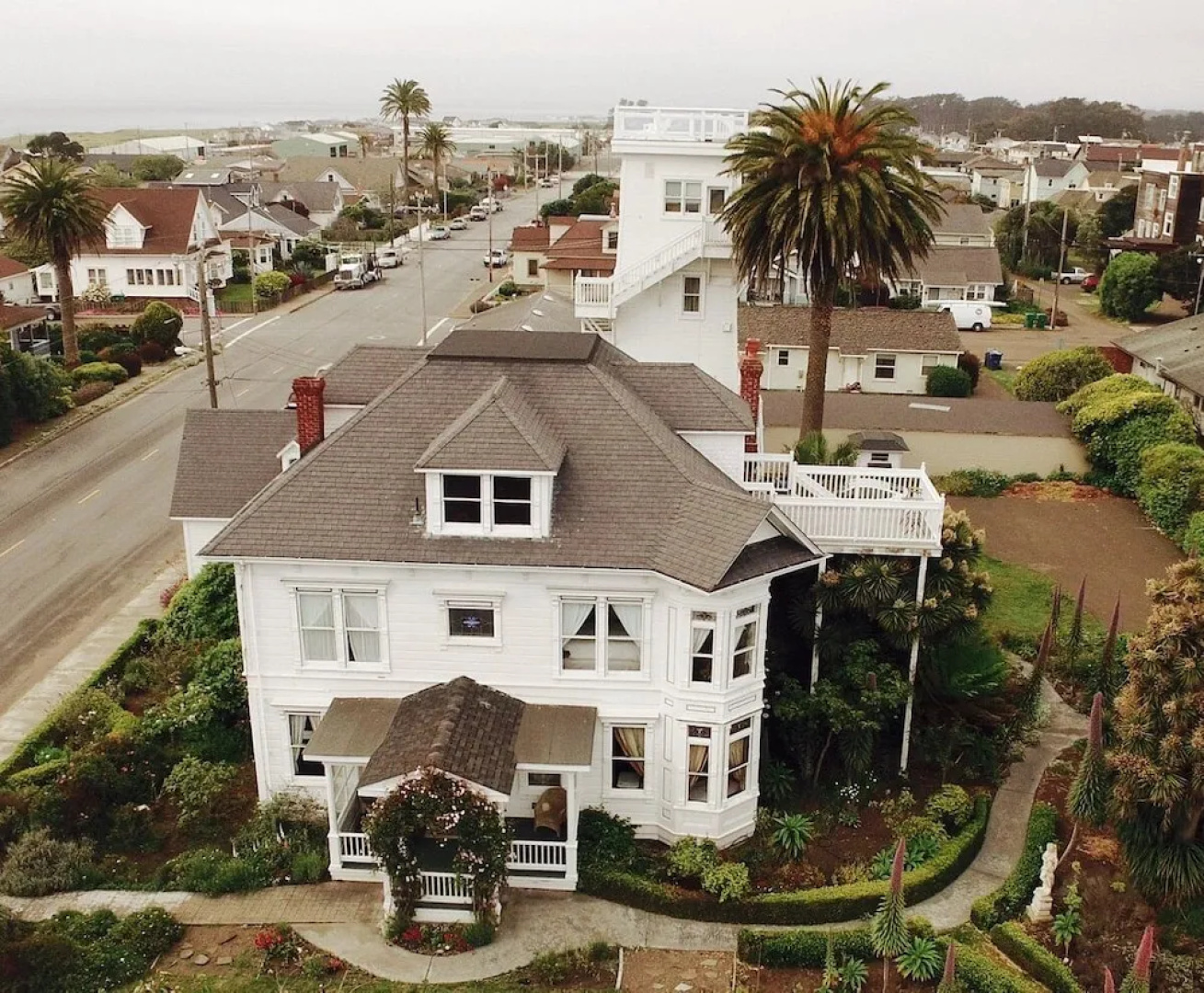 The Weller House