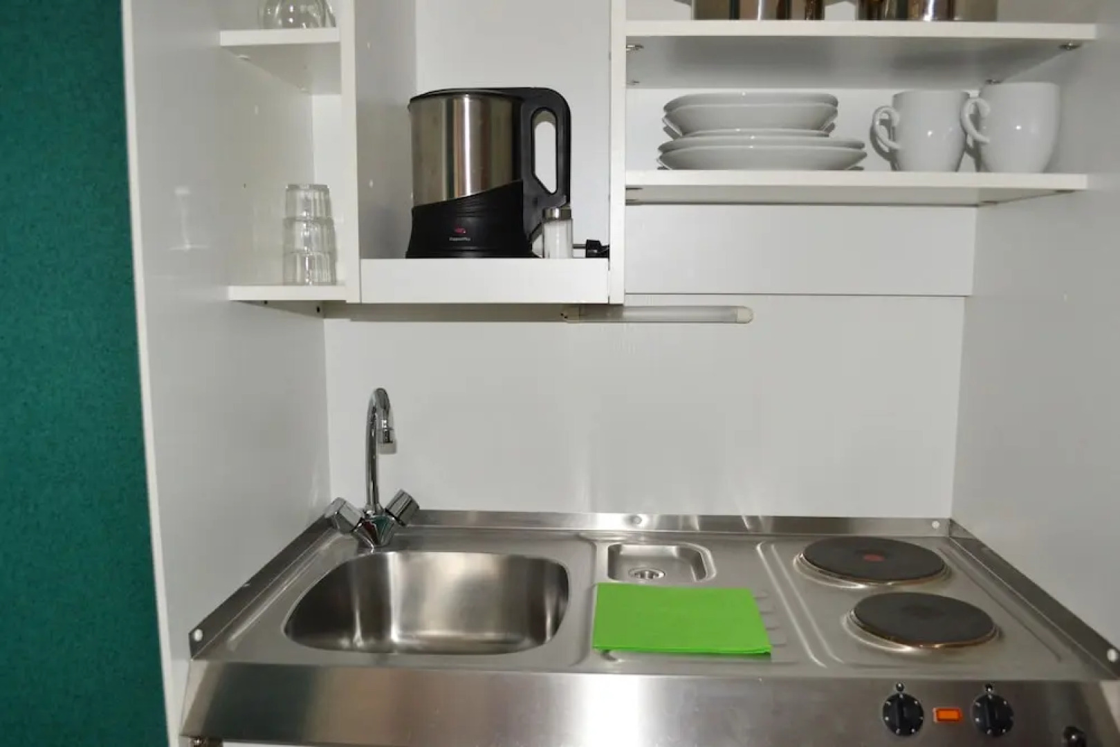 Forest Apartments & Rooms