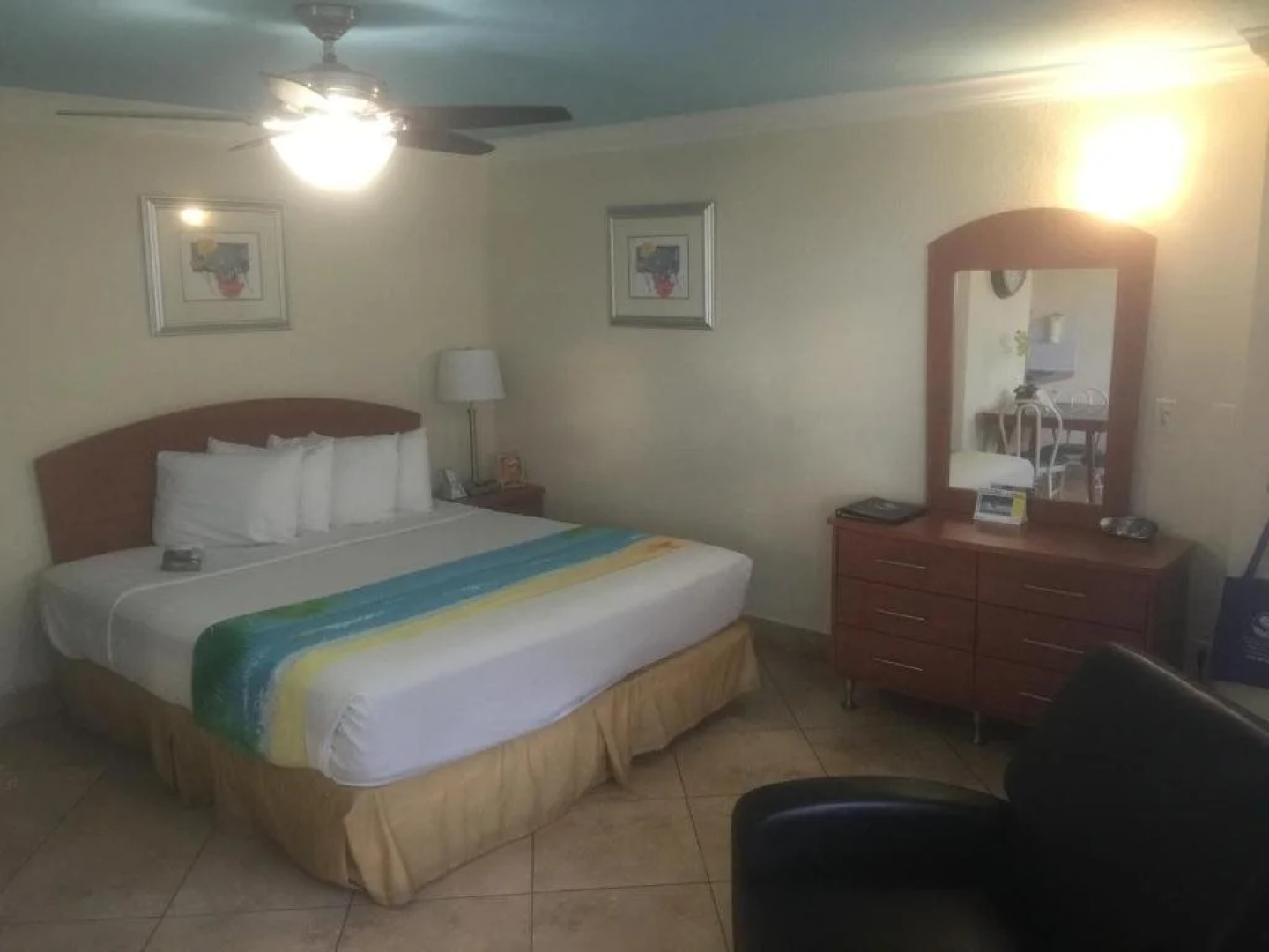 Plaza Beach Hotel Beachfront Resort