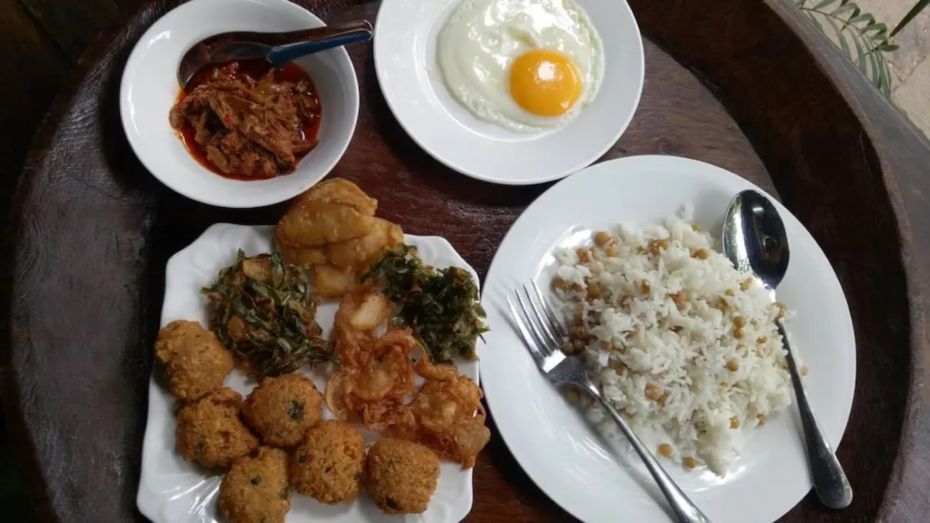 Salay River View Inn