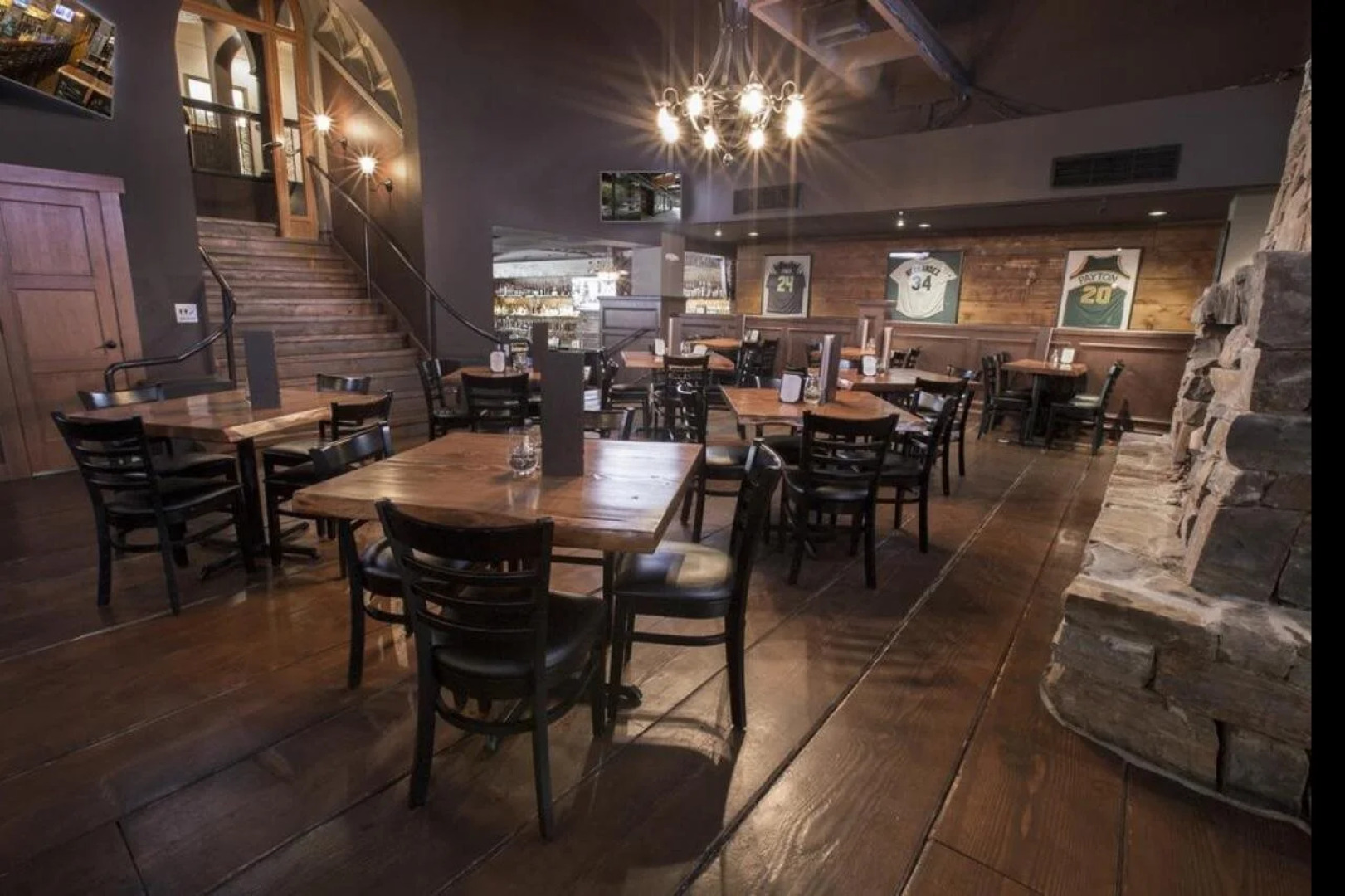 Executive Hotel Pacific