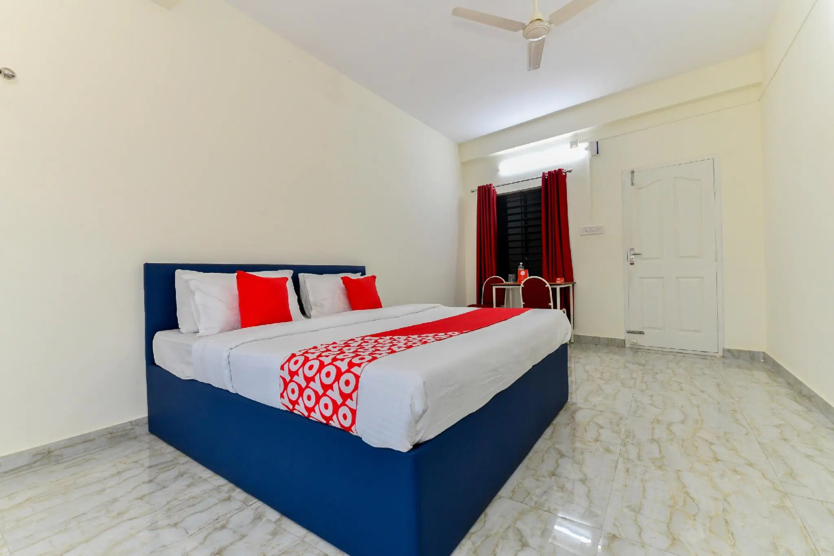 SilverKey Executive Stays 65165 Athani Residency