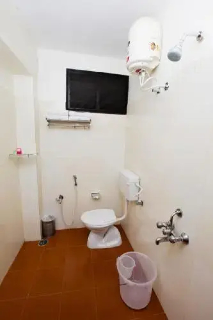 Aakash Inn Tiruvannamalai