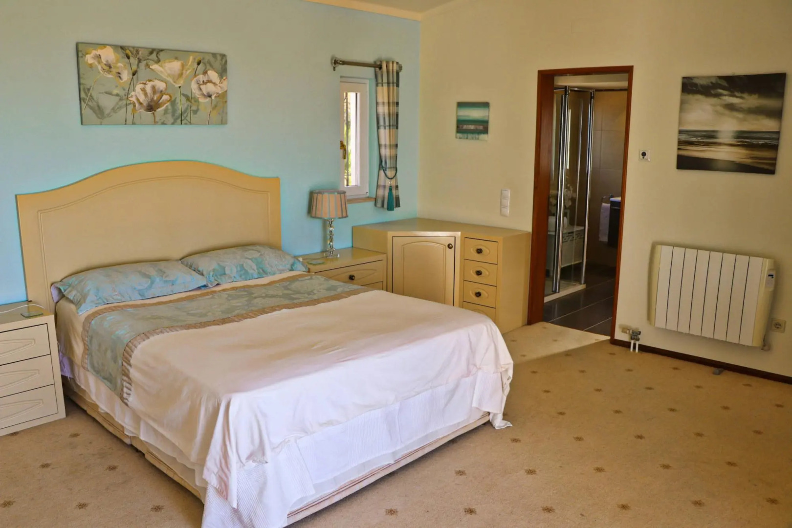 Villa Santa Barbara by Portucasa