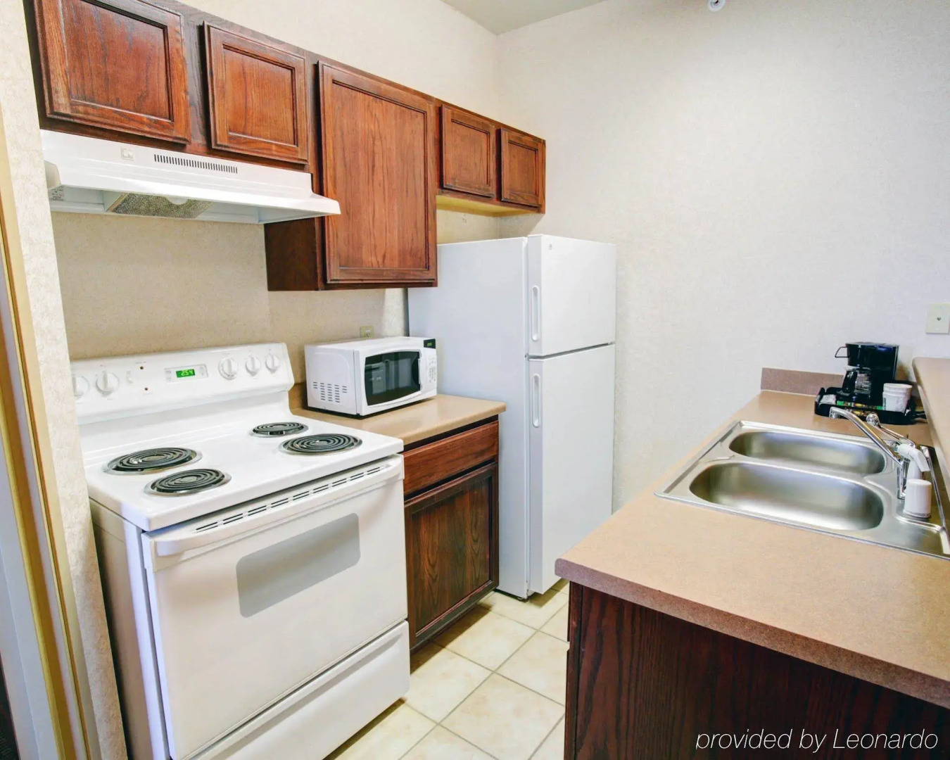 Quality Inn & Suites, Near University