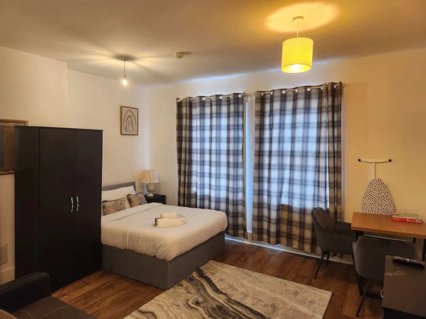 Immaculate 1-bedroom in Greenhithe