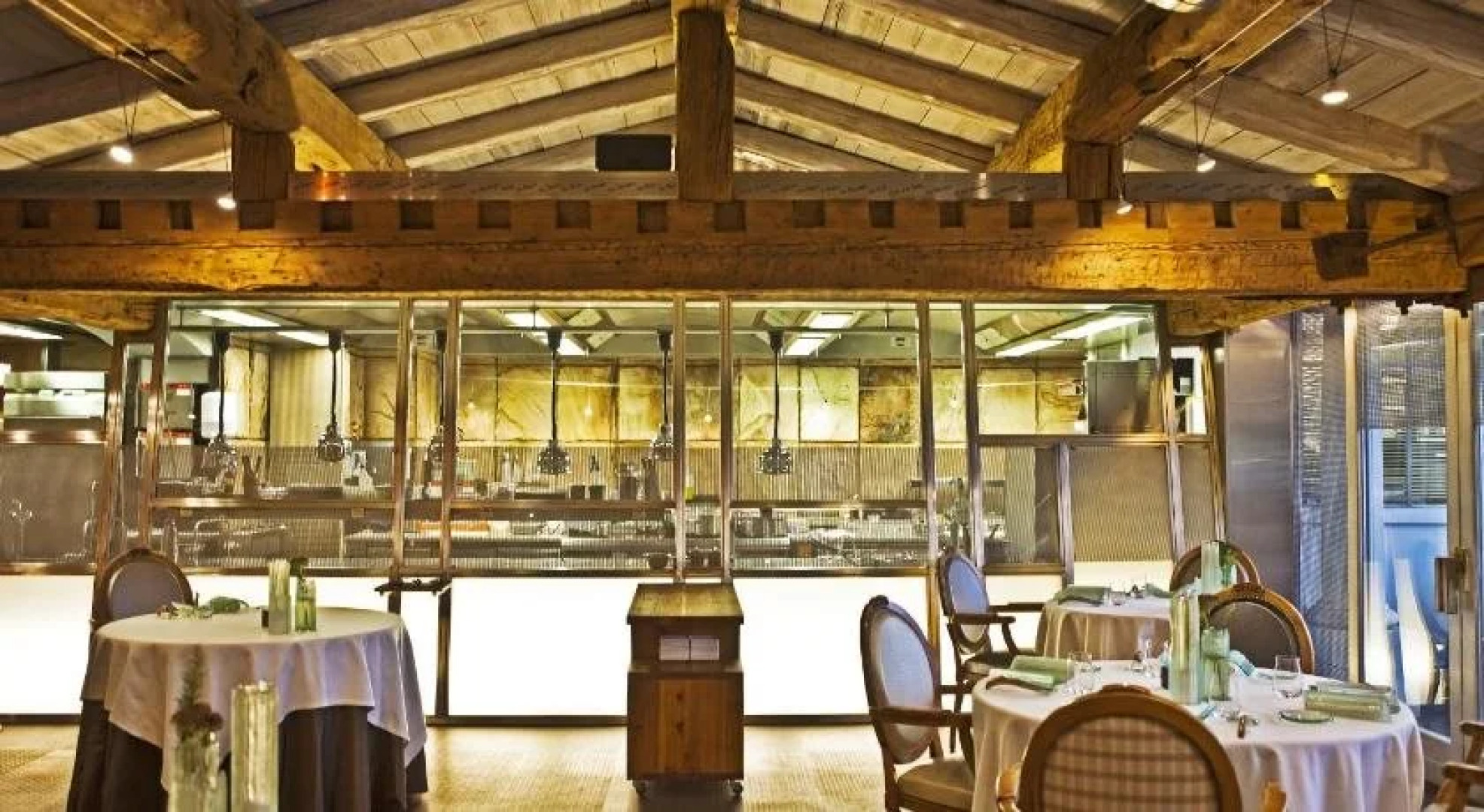 Hôtel Restaurant Yoann CONTE Bord du Lac