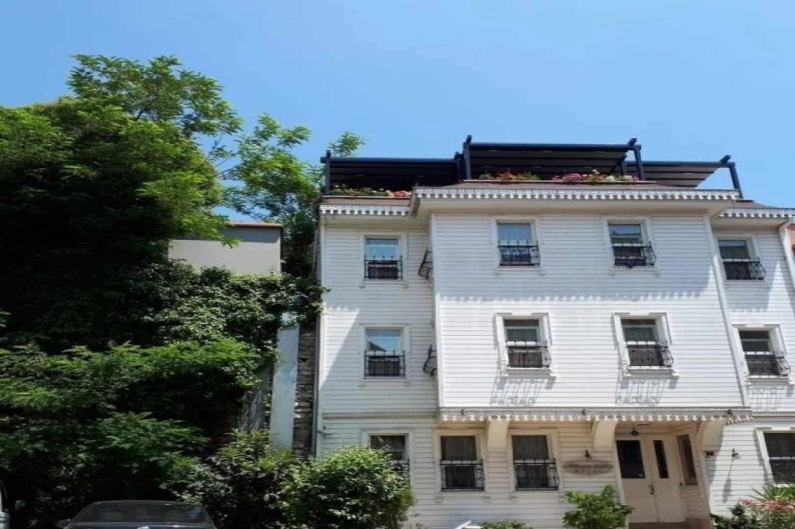 Dilhayat Kalfa Hotel