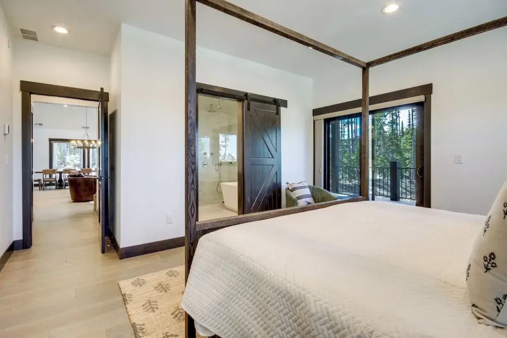 2 Mi to Big Sky Resort: Luxe Mtn-view Retreat!