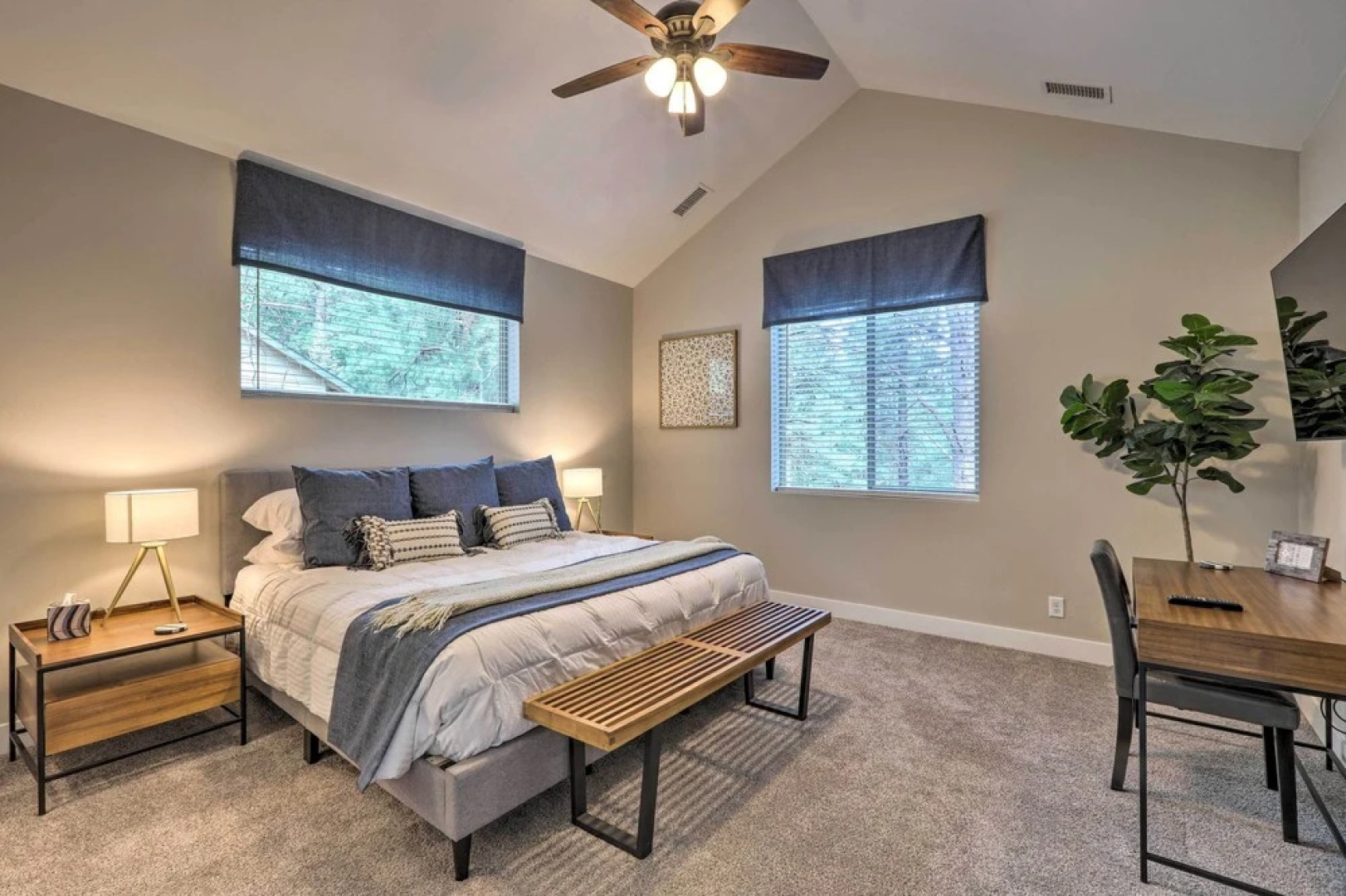 Lavish National Forest Retreat w/ Hot Tub + Views!