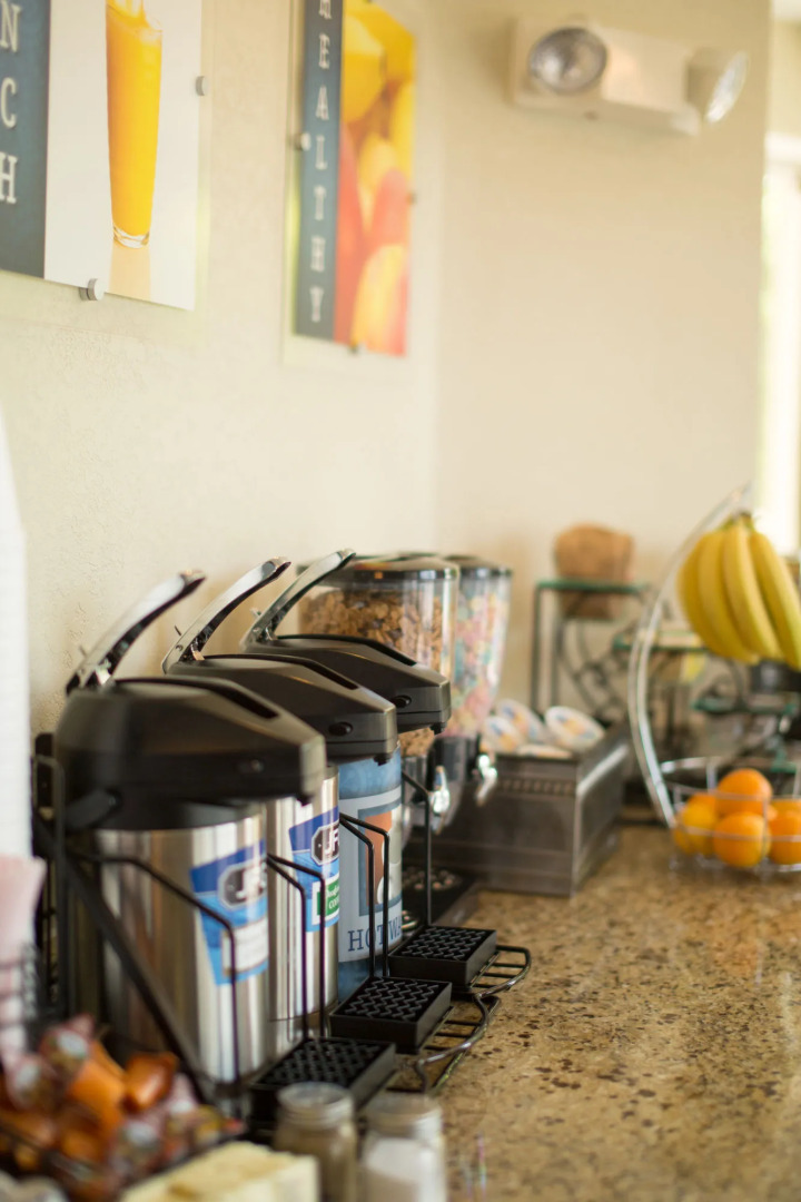 Twin Mountain Inn & Suites