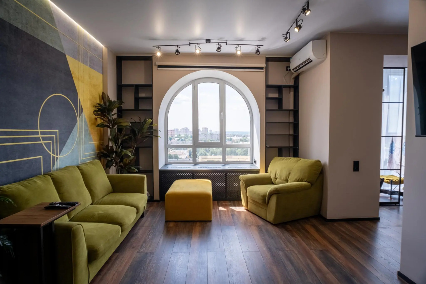 Апартаменты на проспекте Ленина 93