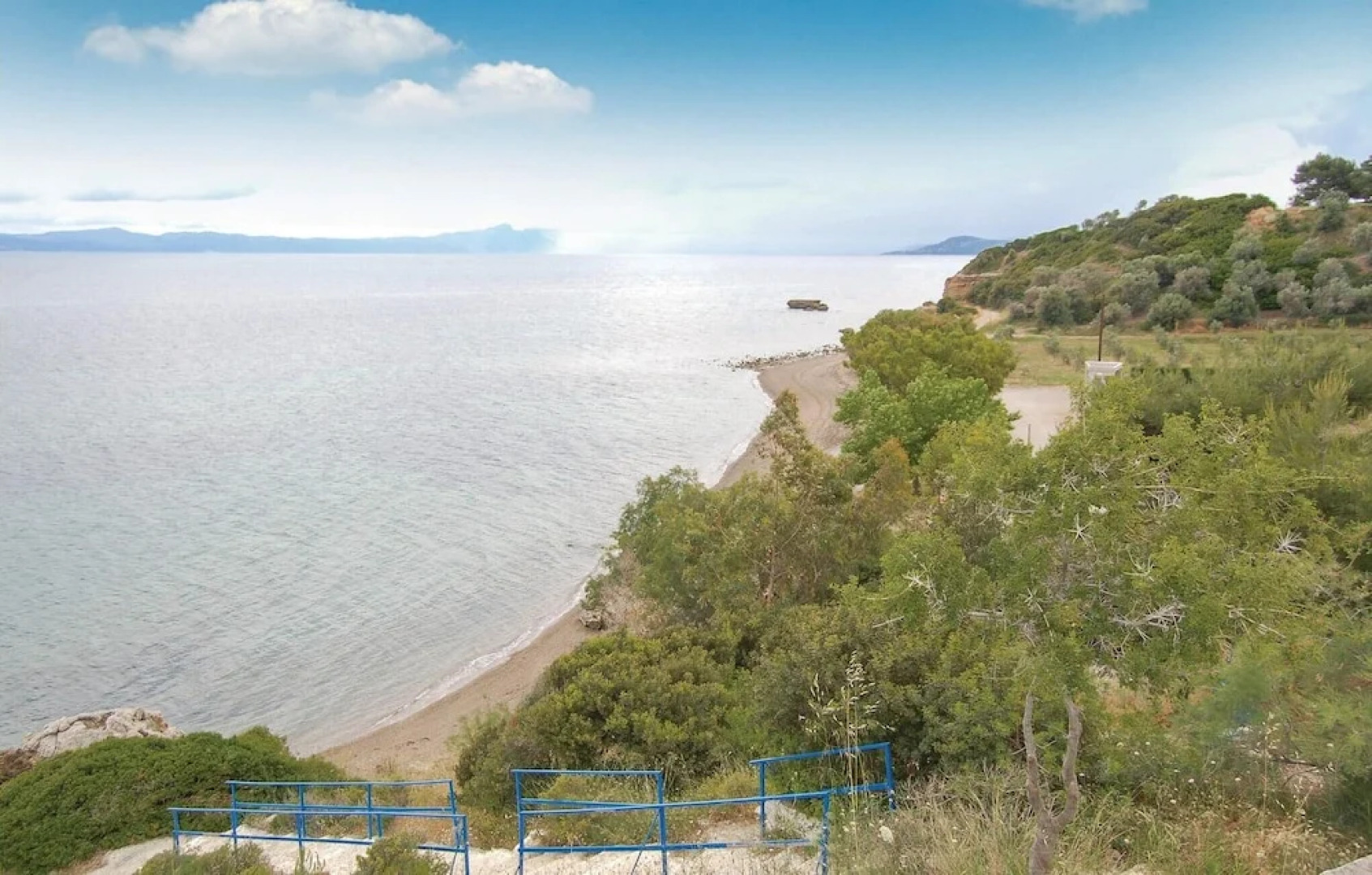 Stunning Home in Livanates With 2 Bedrooms