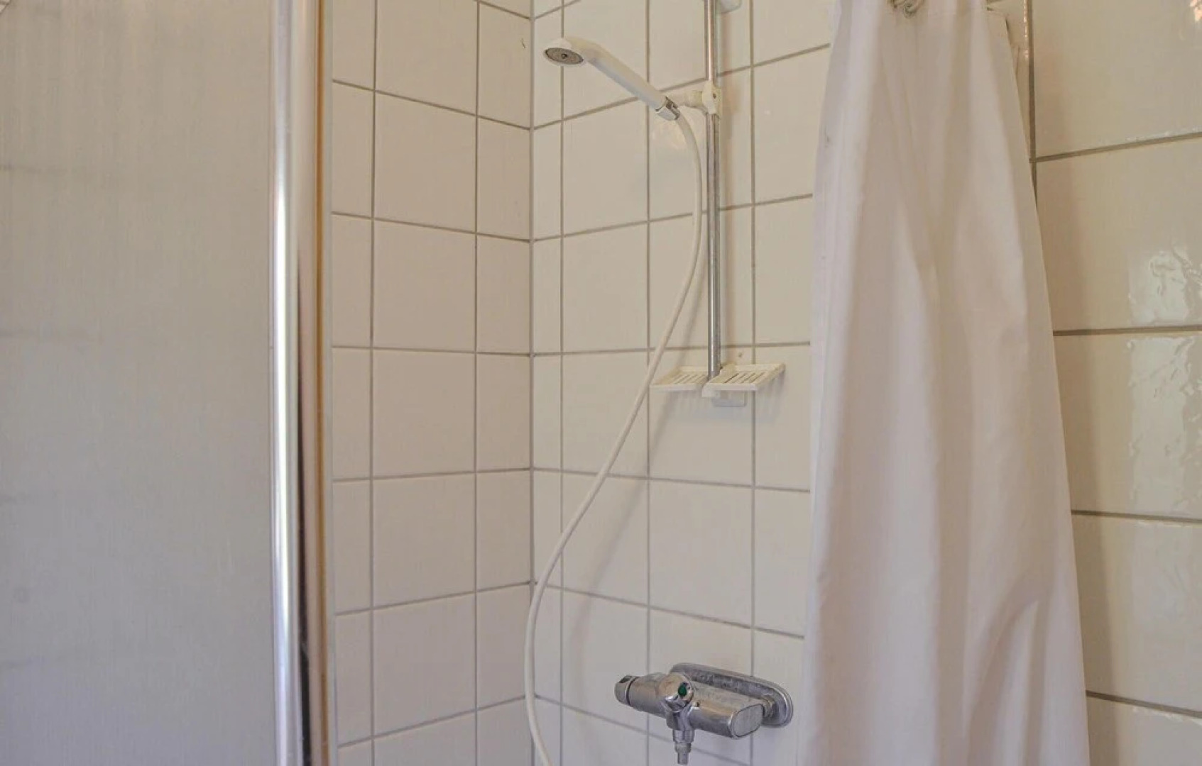 Nice Home in Mariefred With Wifi and 4 Bedrooms