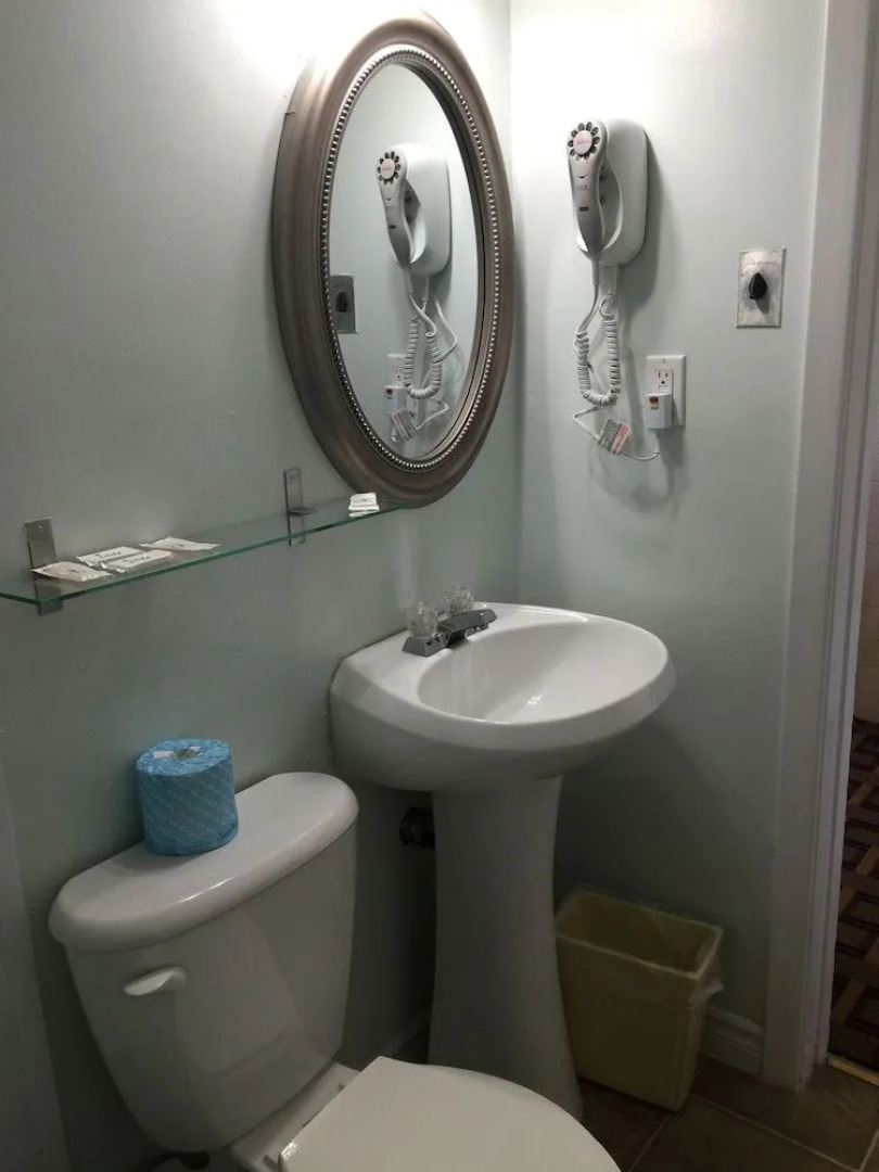 Park Place Motel & Suites