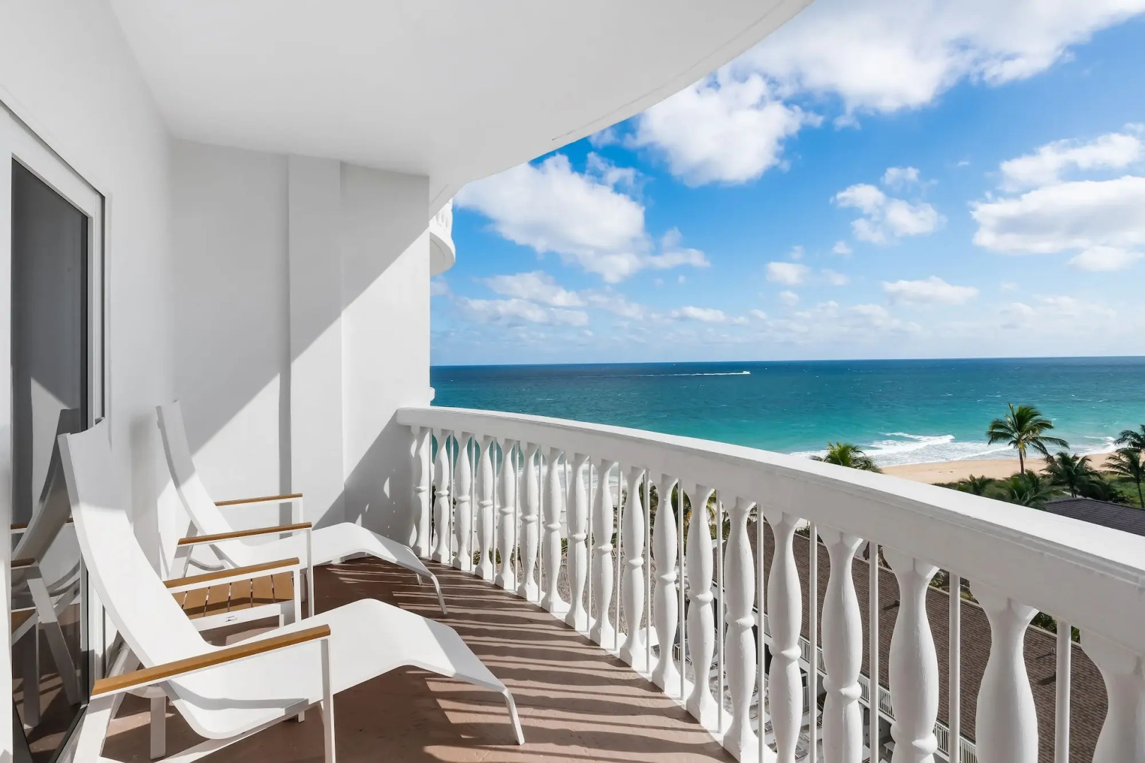 Beachcomber Resort & Club