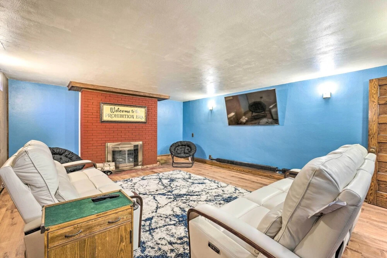 Historic Cadillac Home: Walk to Lake & Downtown!