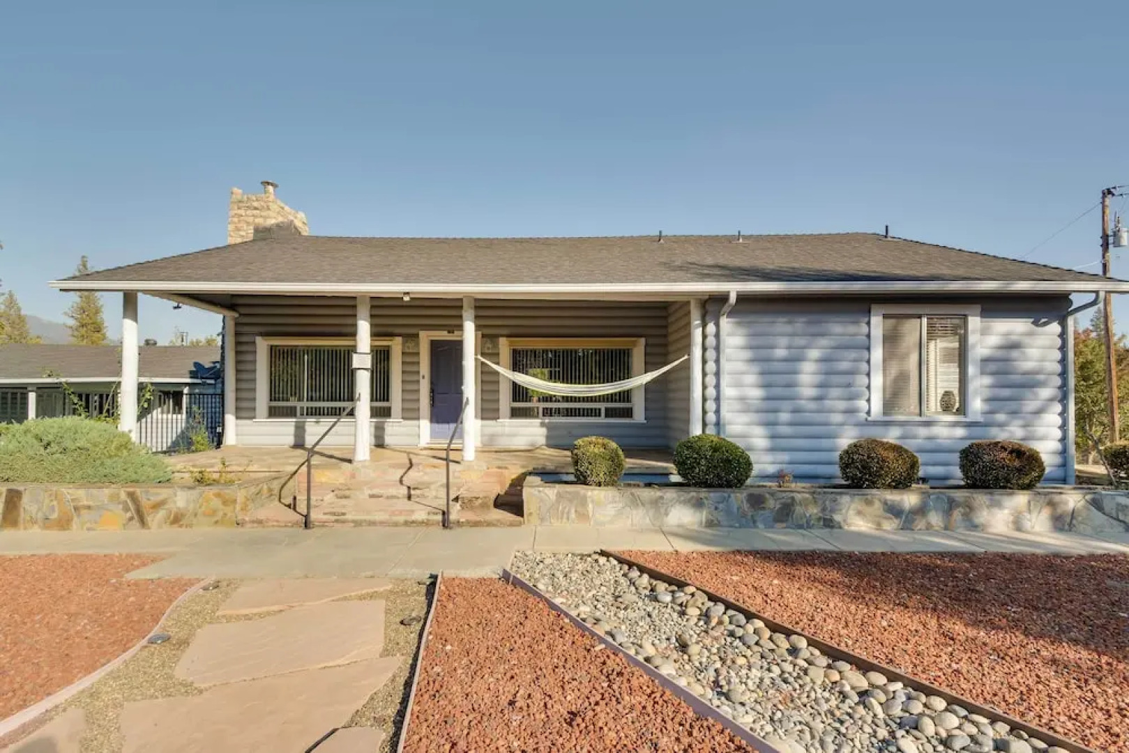 Waterfront Mariposa Vacation Rental w/ Hot Tub