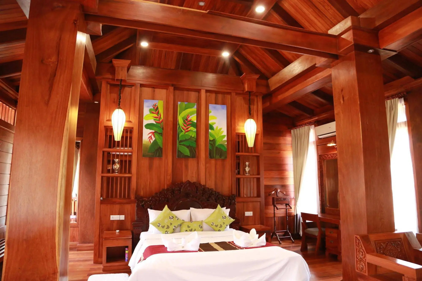 Try Palace Resort & Spa