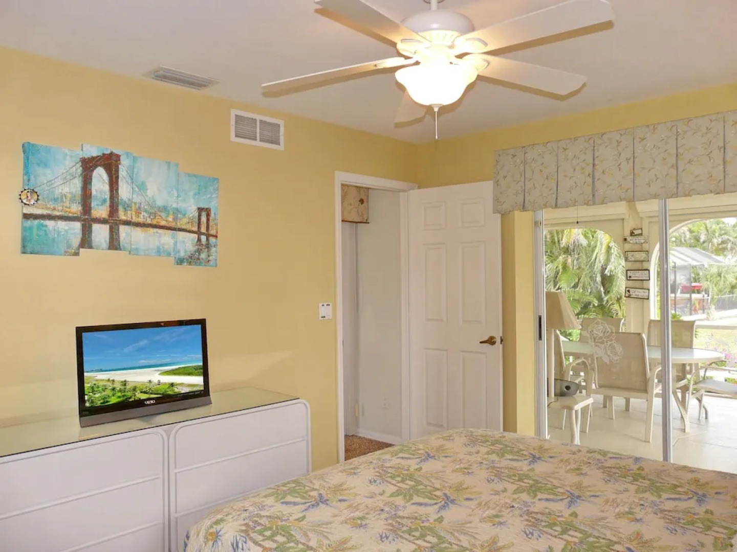 1615 Windmill Avenue