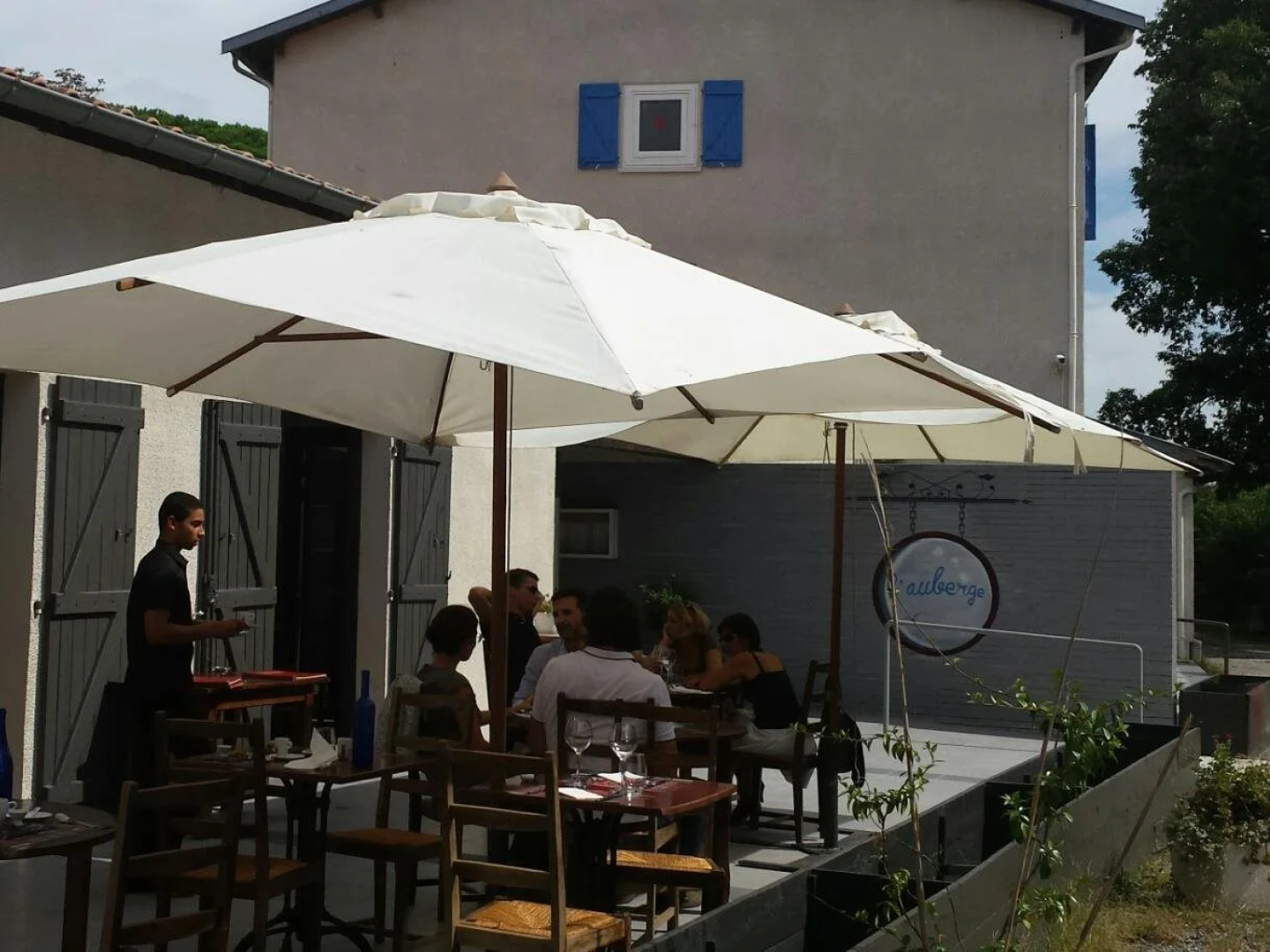 Friendly Auberge - Hostel