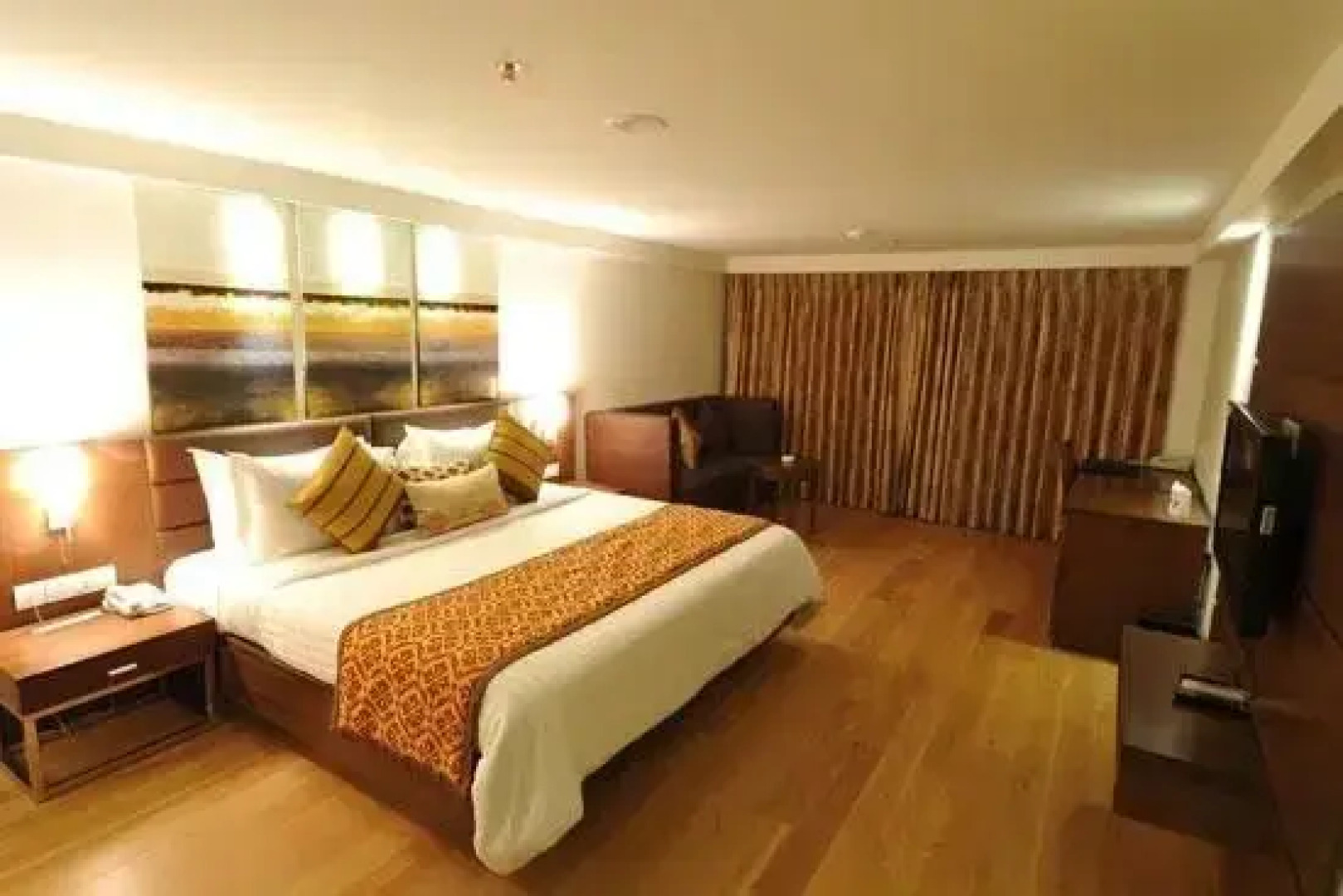 Ymca International Centre Hotel