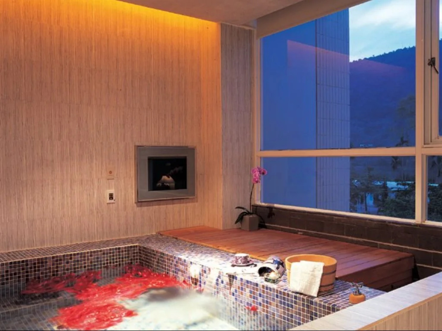 The Solasresort Hot Spring Hotel