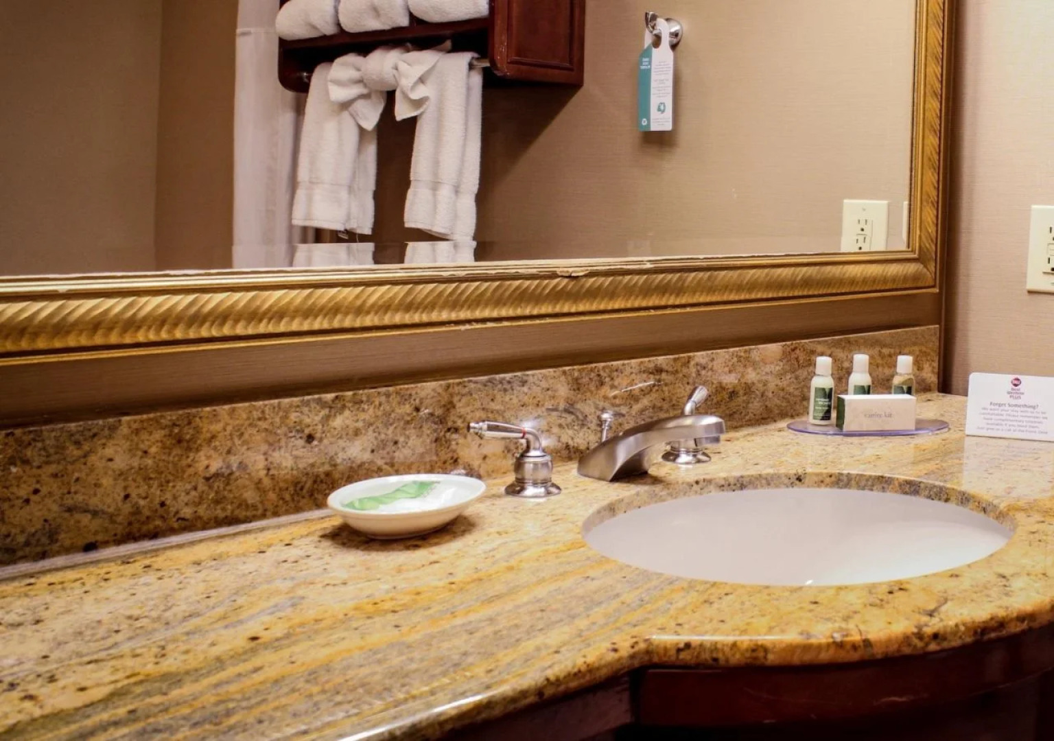 Best Western Plus Arrowhead Hotel