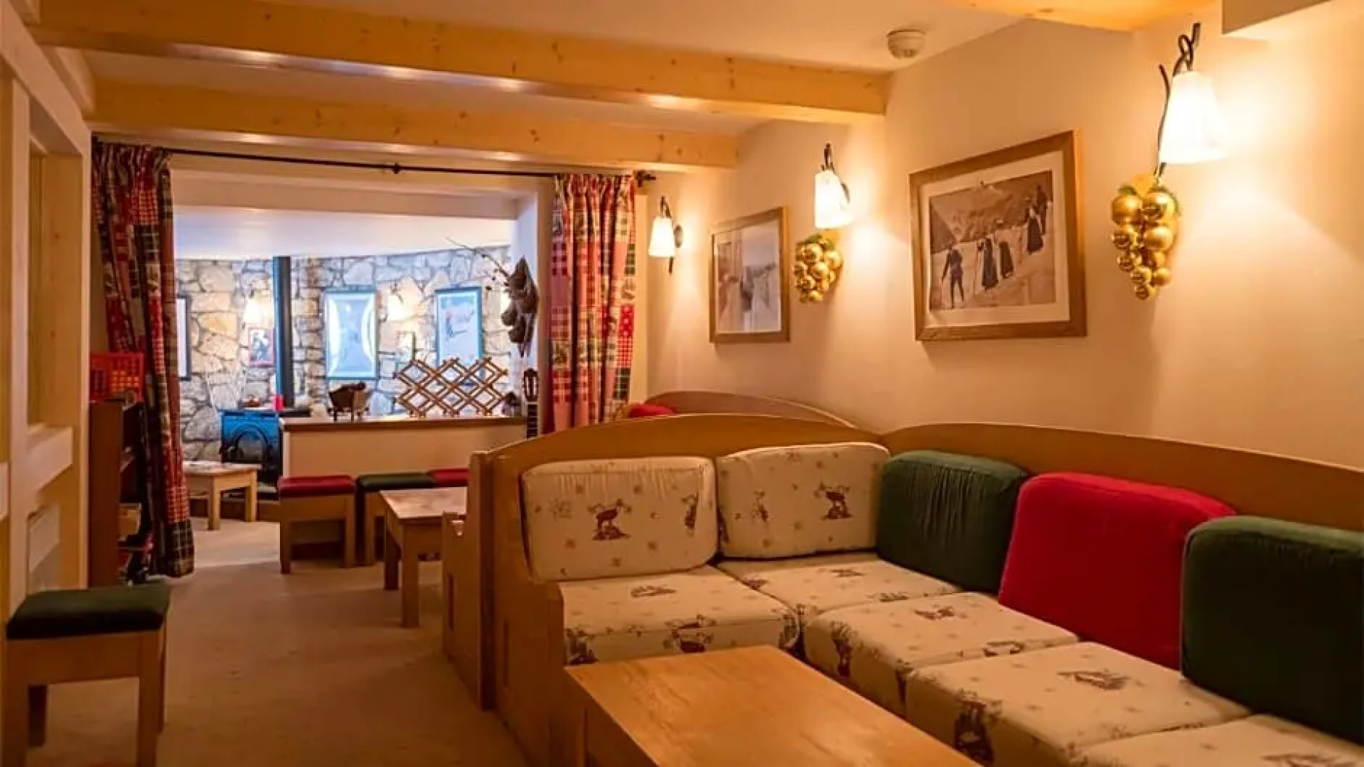 Chalet Cœur des Brévières by Chalet Chardons