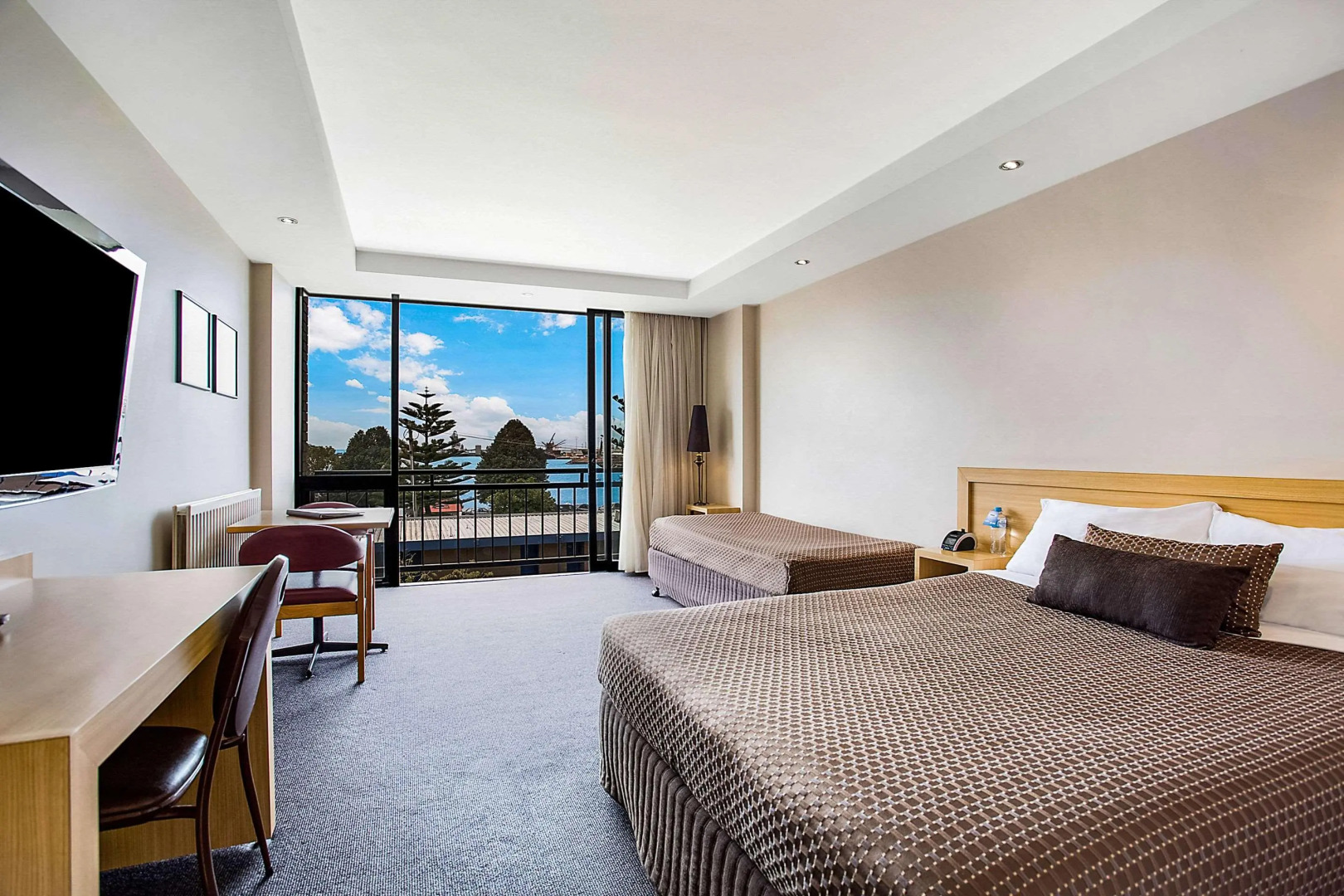 Richmond Henty Hotel